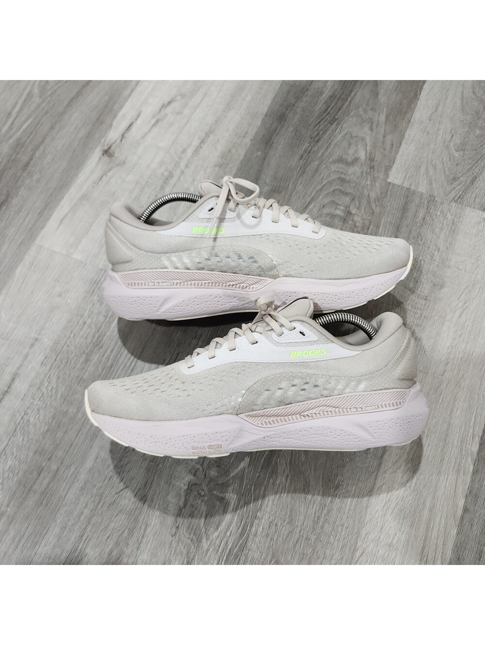 Brooks Adrenaline GTS 24 Chateau Grey Portabella Green Mens 10.5 Running Gym - Picture 2 of 8